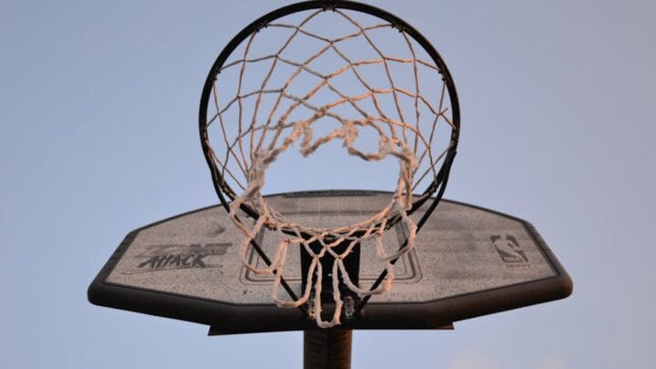 Regarder la NBA en streaming : Options et astuces